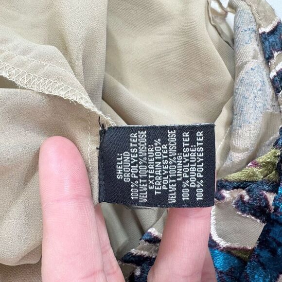 Feathers by Tolani Dress Womens Medium Velvet Burnout Tunc Anthro Boho Floral - Picture 6 of 9